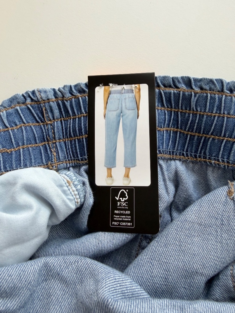Kensie Jeans Womans Drawstring Light Blue Wash Cropped Jeans XXL - Picture 7 of 11